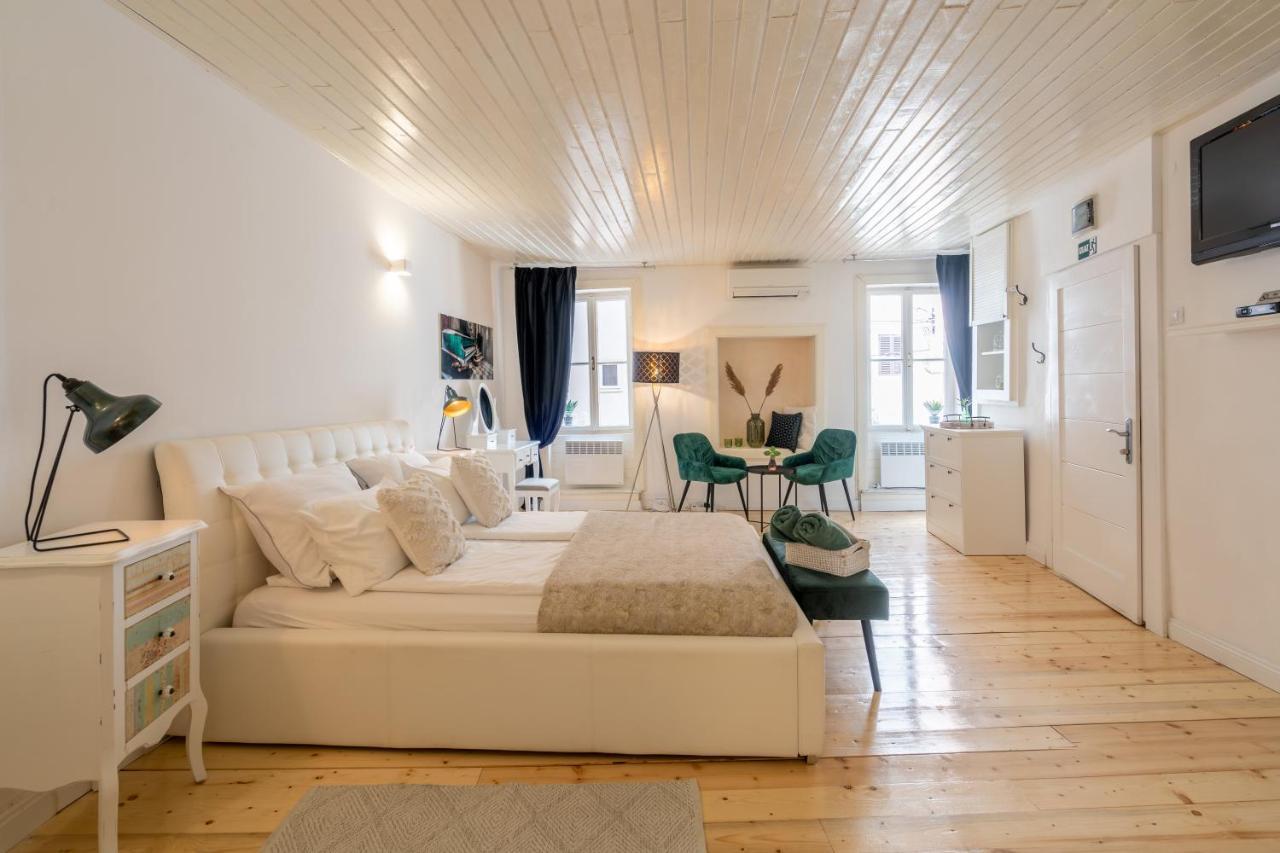 Casanoa Old Town Rovinj Apartment Exterior photo